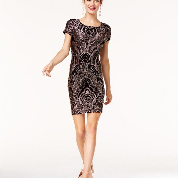 Jump Juniors' Black/Gold Glitter-Dusted Print Shor - Picture 12 of 12